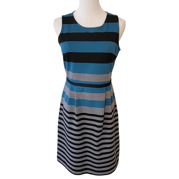 LOFT Black Striped Sleeveless Fit & Flare Dress Size 4 Petite - Picture 2 of 6